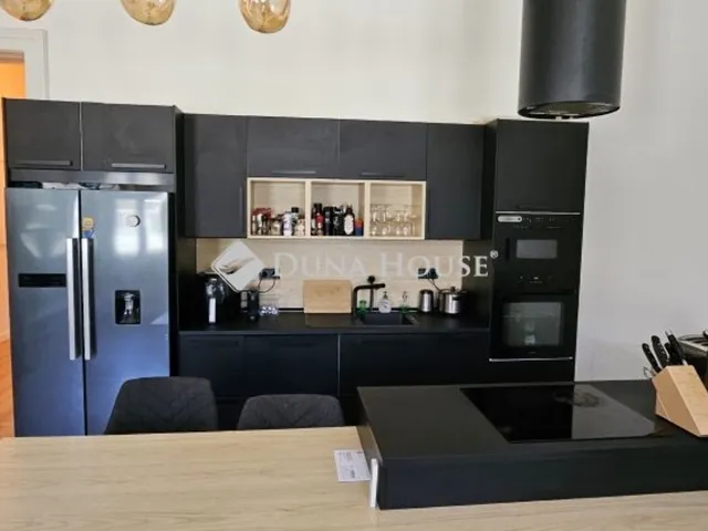 Eladó lakás Budapest VI. kerület 90 nm