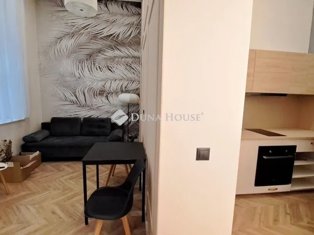 Eladó lakás Budapest VI. kerület 32 nm