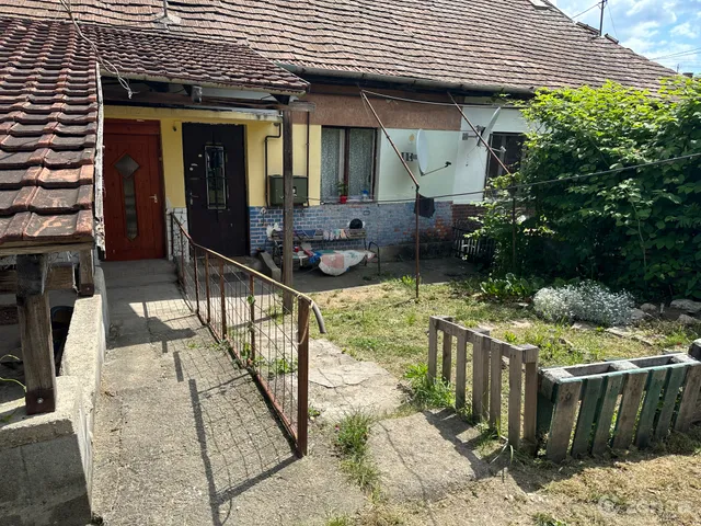 Eladó ház Miskolc, Komlóstető 50 nm