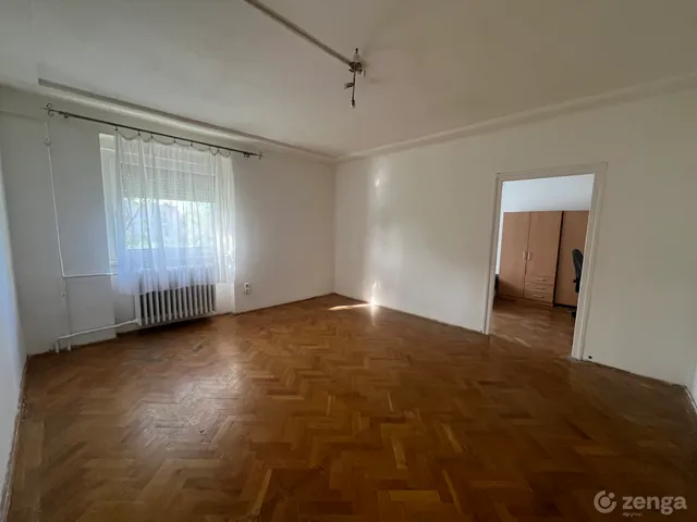 Eladó lakás Dunaújváros, Belváros 51 nm