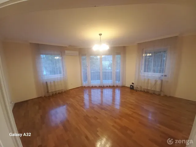 Kiadó lakás Budapest XIII. kerület, Angyalföld 104 nm