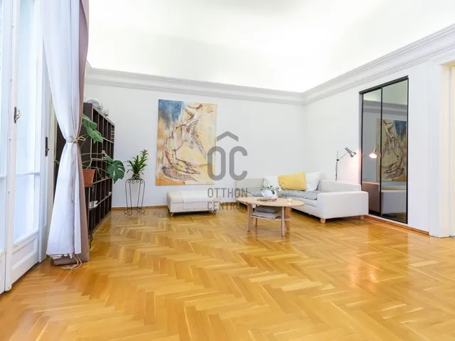 Eladó lakás Budapest XIV. kerület, Istvánmező, Thököly út 111 nm