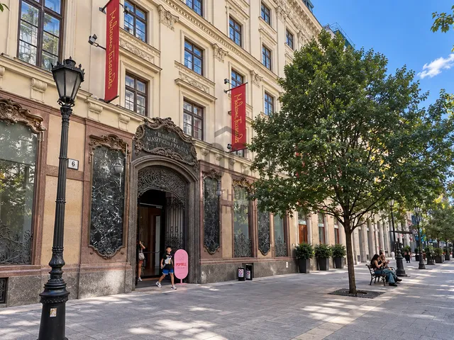 Kiadó lakás Budapest V. kerület, Belváros 110 nm