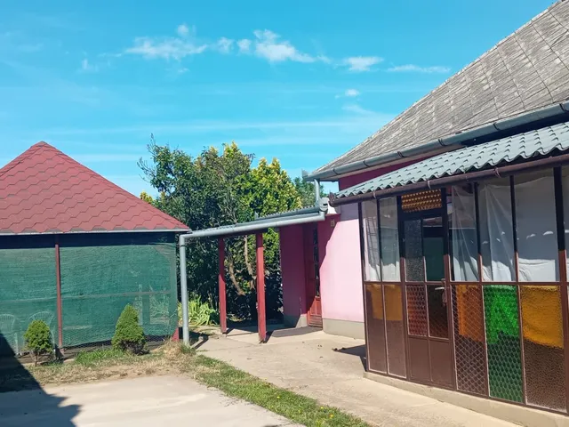 Eladó ház Kisvárda, József Attila út 89 105 nm