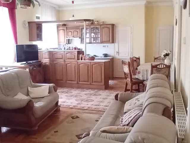 Eladó ház Kisvárda 270 nm