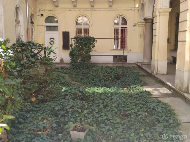 Eladó lakás Budapest VI. kerület 36 nm