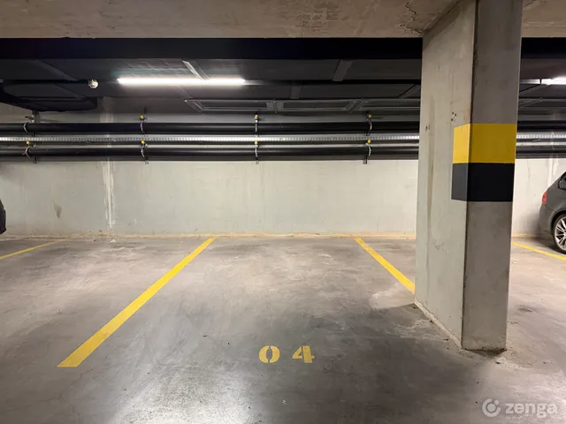 Kiadó garázs Győr 15 nm