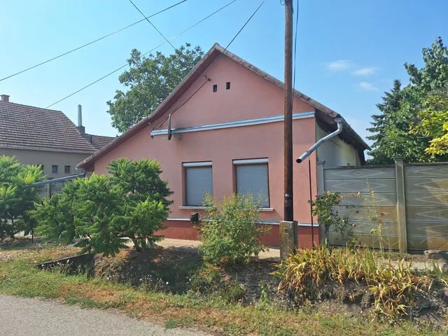 Eladó ház Óföldeák, Béke utca 89 nm