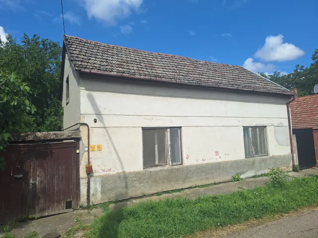Eladó ház Hódmezővásárhely, Tarján, Szőlő utca 110 nm