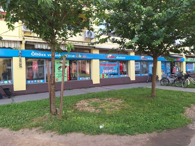 Eladó kereskedelmi és ipari ingatlan Hódmezővásárhely, Belváros, Andrássy út 261 nm