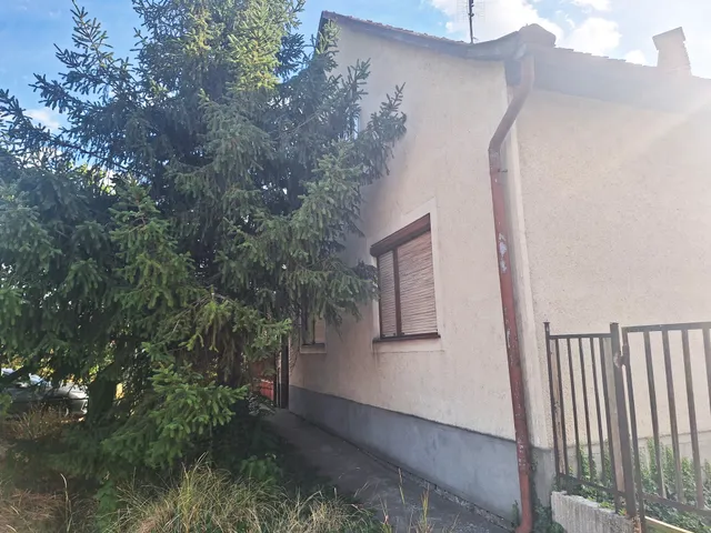 Eladó ház Hódmezővásárhely, Újváros 88 nm