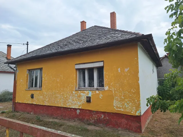 Eladó ház Mindszent 78 nm
