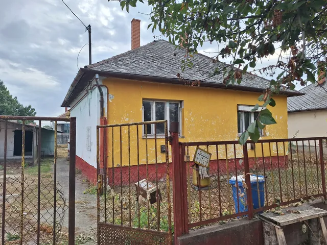 Eladó ház Mindszent, Árvíz utca 78 nm