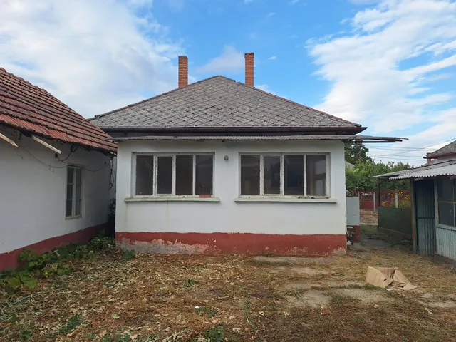 Eladó ház Mindszent, Árvíz utca 78 nm