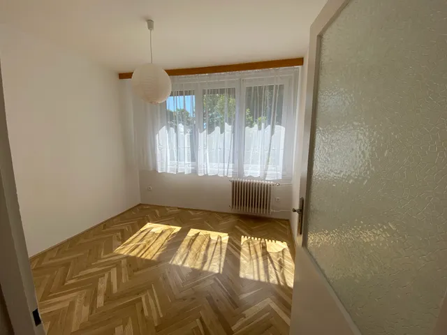 Kiadó lakás Budapest XII. kerület, Kútvölgy 60 nm
