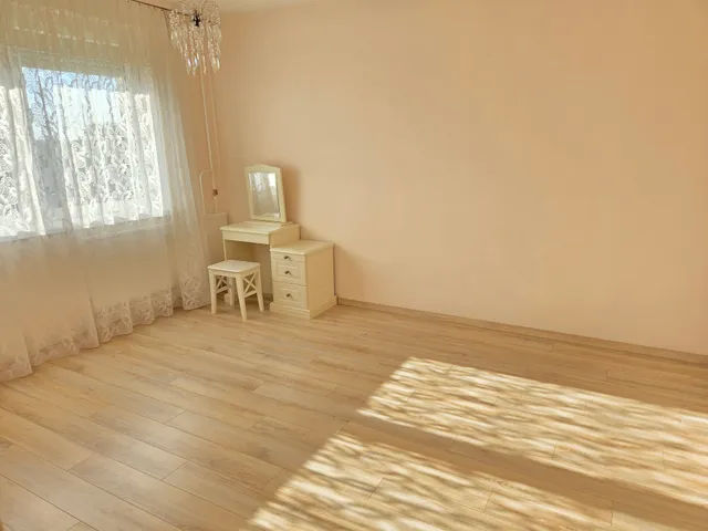 Eladó lakás Debrecen, Újkert 53 nm
