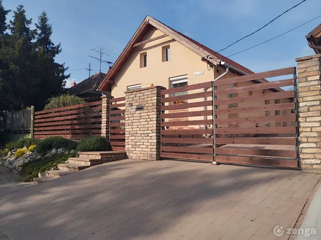 Eladó ház Gödöllő, Blaha 72 nm