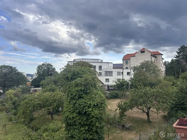 Eladó lakás Pécs, Bálics 70 nm