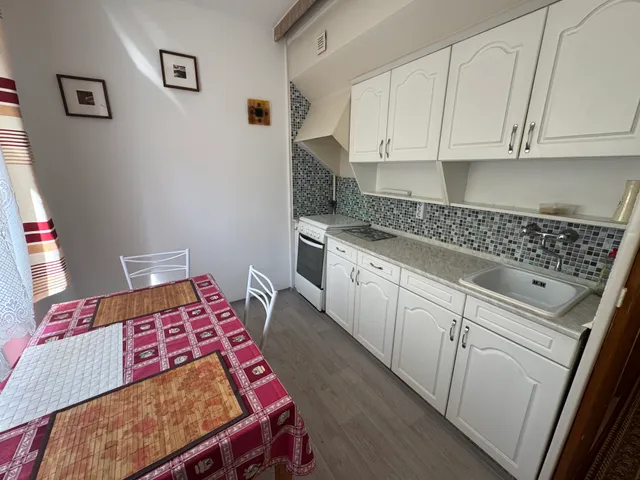 Eladó lakás Székesfehérvár, Szedreskert 45 nm