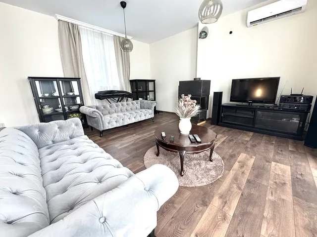 Eladó ház Siófok, Fokihegy 262 nm