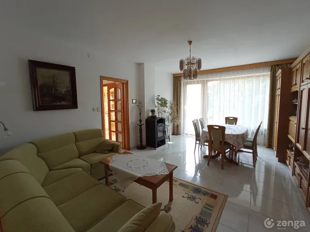 Eladó ház Békéscsaba, Bocskai utca 128 nm