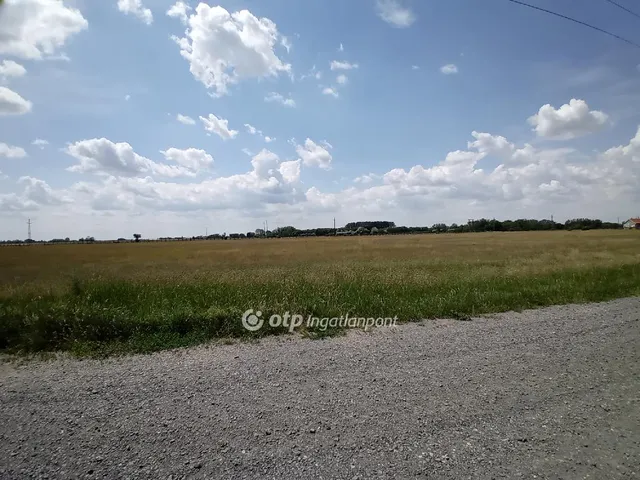 Eladó telek Berettyóújfalu 1133 nm