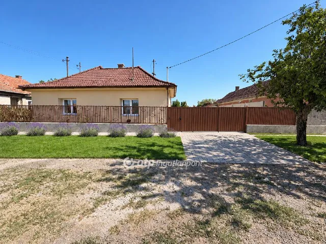 Eladó ház Berettyóújfalu 84 nm