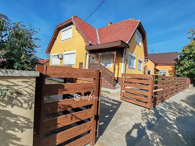 Eladó ház Berettyóújfalu 170 nm