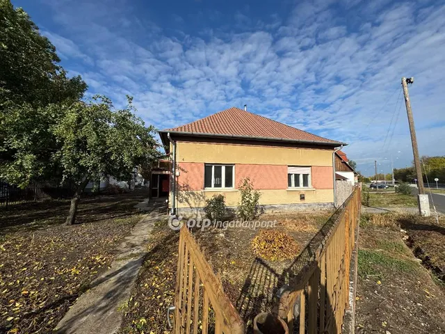 Eladó ház Püspökladány 83 nm