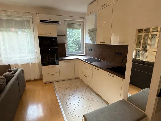 Kiadó lakás Budapest I. kerület 62 nm
