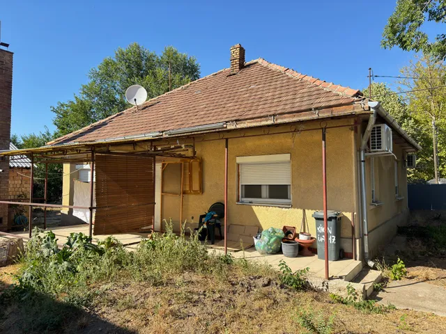 Eladó ház Vecsés, Halmitelep 81 nm