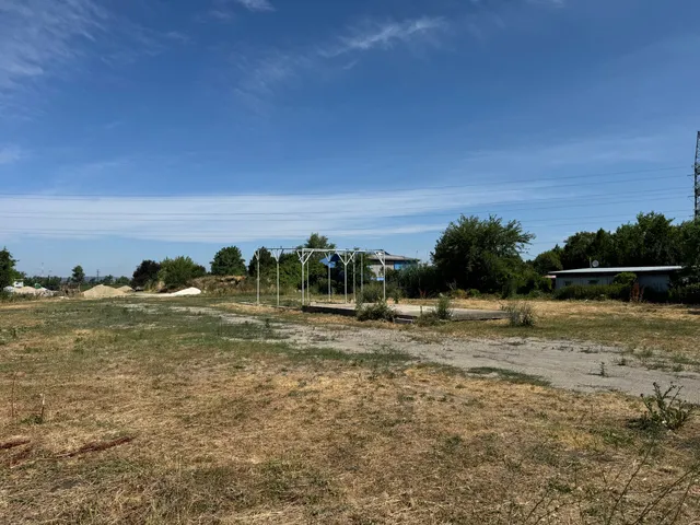 Kiadó telek Szigetszentmiklós 3000 nm