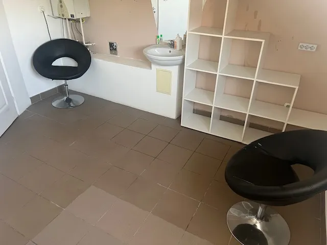 Kiadó kereskedelmi és ipari ingatlan Budapest XVIII. kerület, Kossuth Ferenc-telep 14 nm