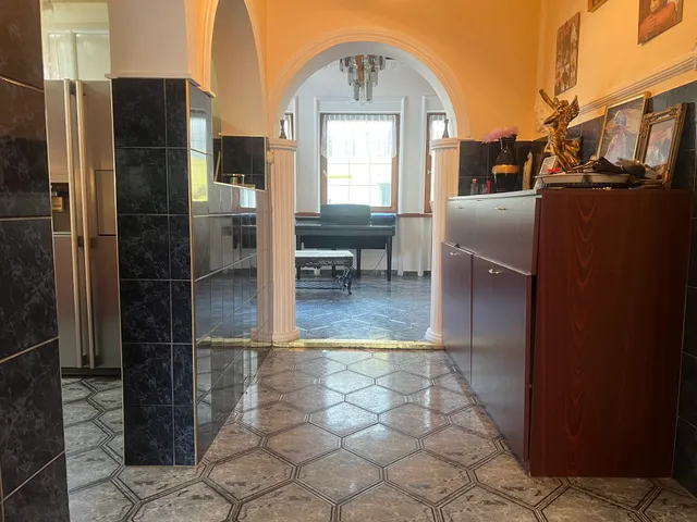 Kiadó ház Budapest XIX. kerület, Mészáros Lőrinc u.92. 130 nm