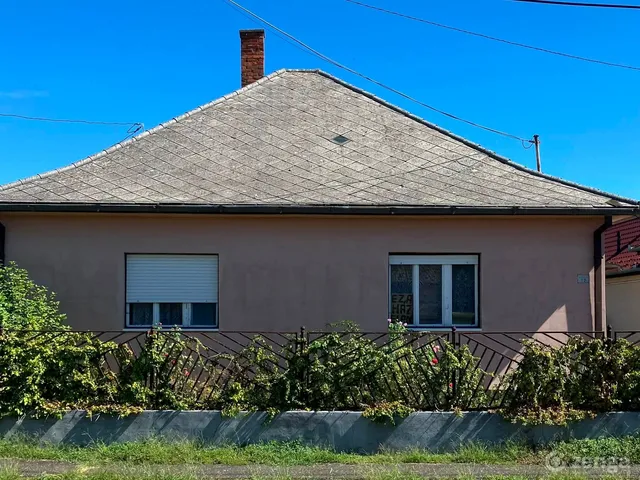 Eladó ház Fehérgyarmat 12 nm