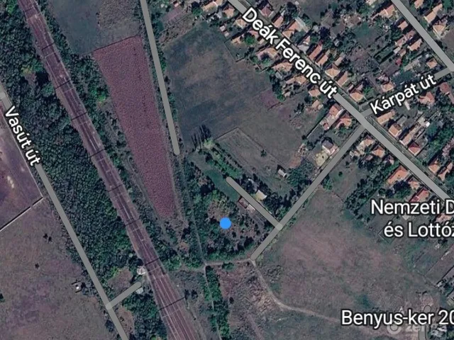 Eladó telek Újszász 4040 nm