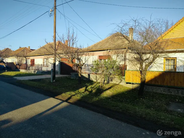 Eladó ház Kisnána 160 nm