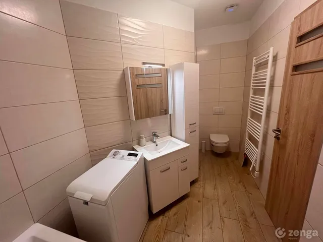 Eladó ház Szolnok, Belváros, Madách utca 100 nm