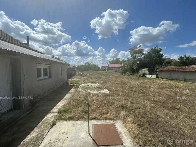 Eladó ház Törökszentmiklós, G-falu 1234 nm