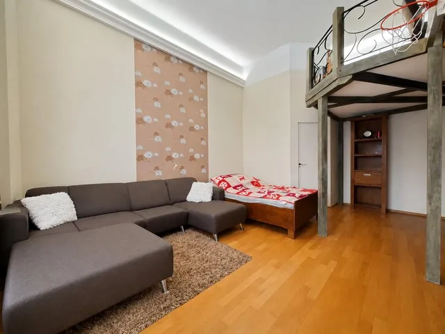 Eladó lakás Szombathely, Belváros 74 nm