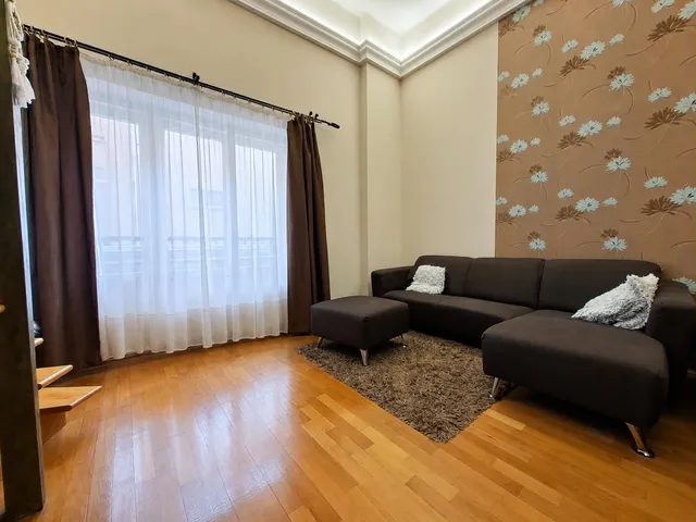 Eladó lakás Szombathely, Belváros 74 nm