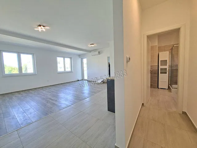 Kiadó lakás Szombathely, Kámon 66 nm