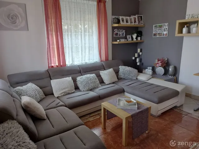 Eladó ház Mocsa 102 nm