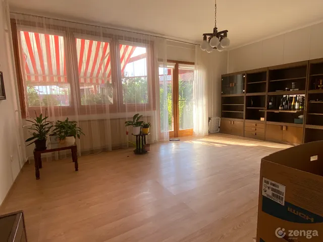 Eladó ház Jászberény, Hűtőgépgyár 124 nm