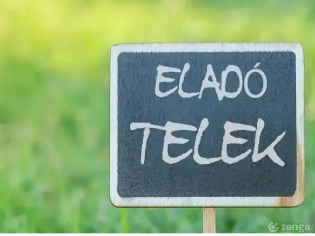 Eladó telek Gyöngyösmellék 7607 nm