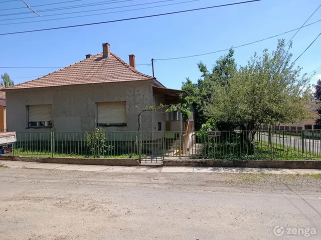 Eladó ház Vásárosdombó 90 nm