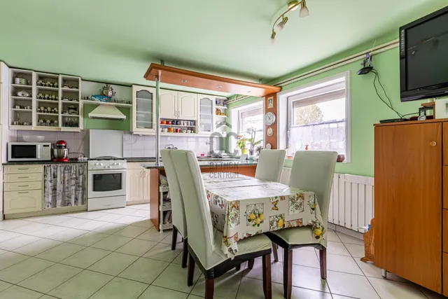 Eladó ház Vácrátót 321 nm