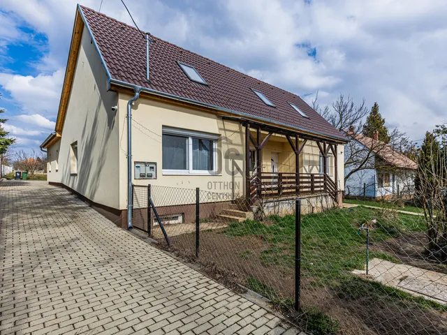 Eladó ház Nőtincs 155 nm