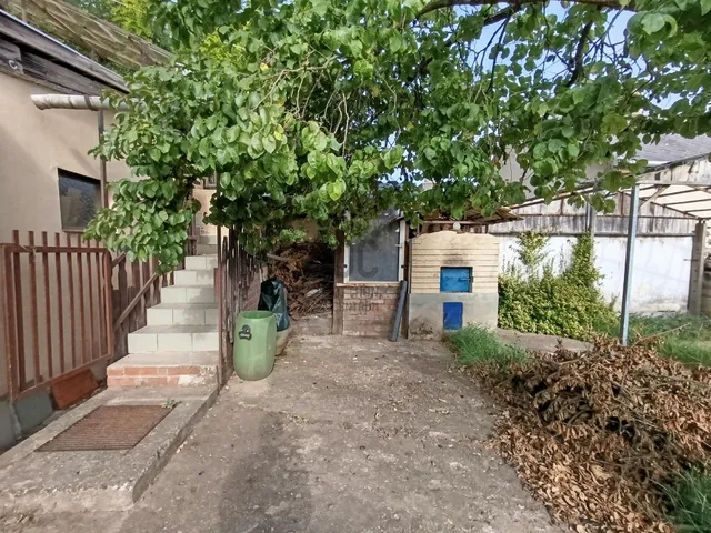 Eladó ház Bátonyterenye 180 nm