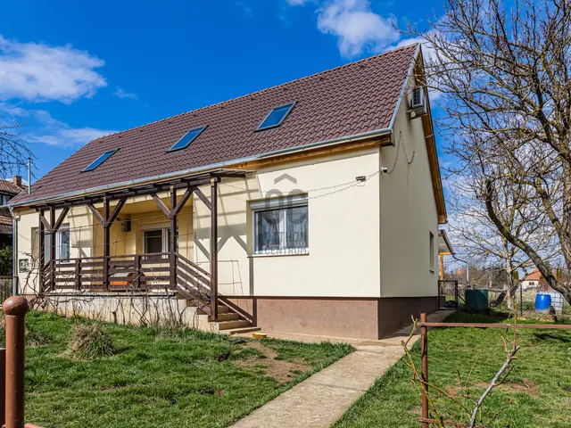 Eladó ház Nőtincs 150 nm